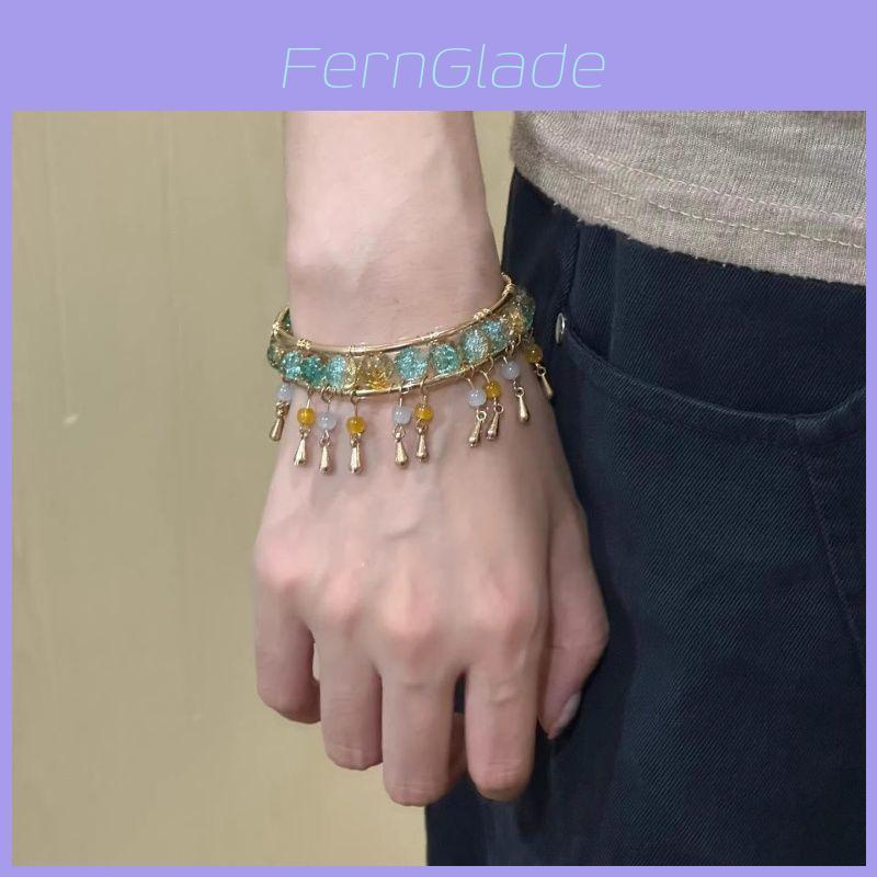 Armband i kinesisk stil med glaspärlor och tofs för mode och elegant användning
