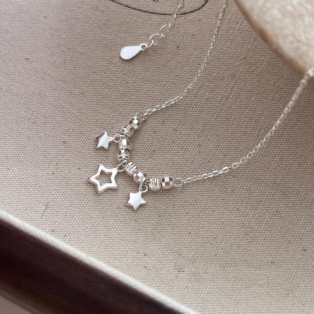 Exquisite Five-Pointed Star Clavicle Necklace for Women - Personalized, Trendy Fashion Accessory