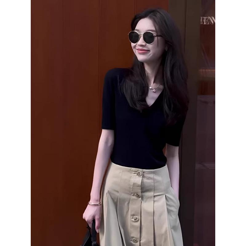 2026 Slimming V-Neck Short Sleeve Women s Casual Tee Medium