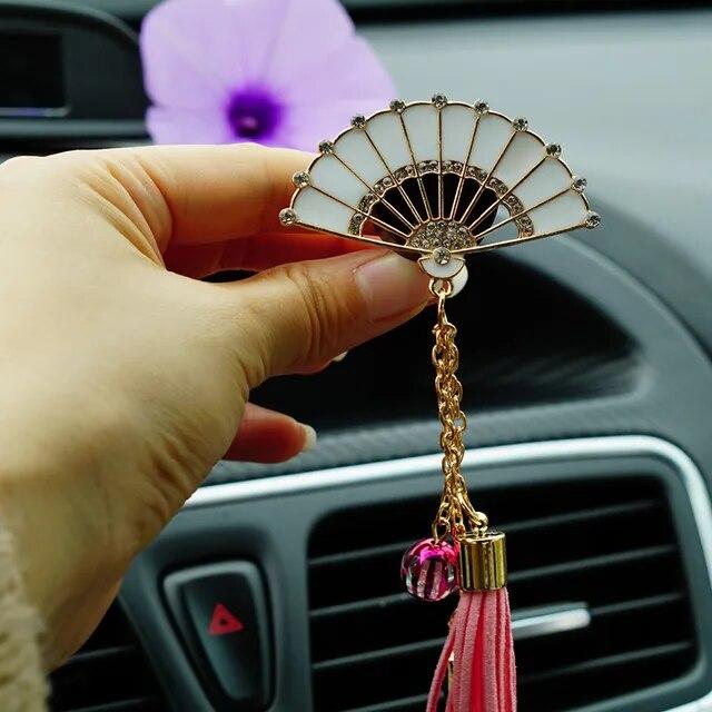 MR TEA Diamond Metal Crown Cross Rabbit Car Styling Αποσμητικό αέρα Άρωμα για Κλιματιστικό Αυτοκινήτου Εξαερισμός Μυρωδάτων Παιχνιδιών Αξεσουάρ