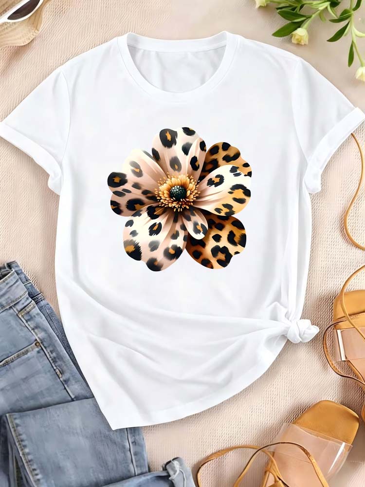 Watercolor Leopard Print Flower Women T-shirt Fashion Graphic Clothing Funny Harajuku T-shirt Female Clothes Tops