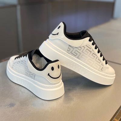 2025 Neue Herren Atmungsaktive Sneaker Trend Vielseitige Freizeitschuhe Dicke Sohle Höhenerhöhend Sport Laufschuhe Herren
