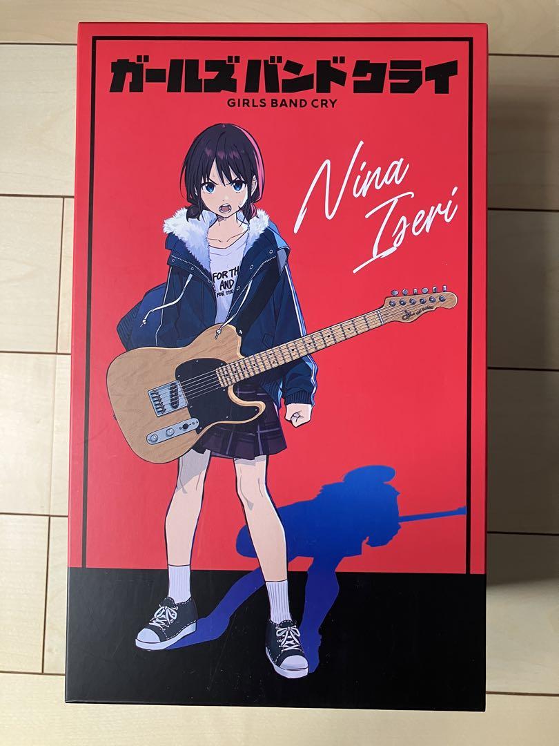 

[USED] Nina Iseri figure with bonus badge Girls Band Cry