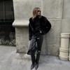 Cappotto Donna Corto in Finta Pelliccia di Volpe Collo a Sciarpa Vestibilità Larga Autunno Inverno Moda Capospalla