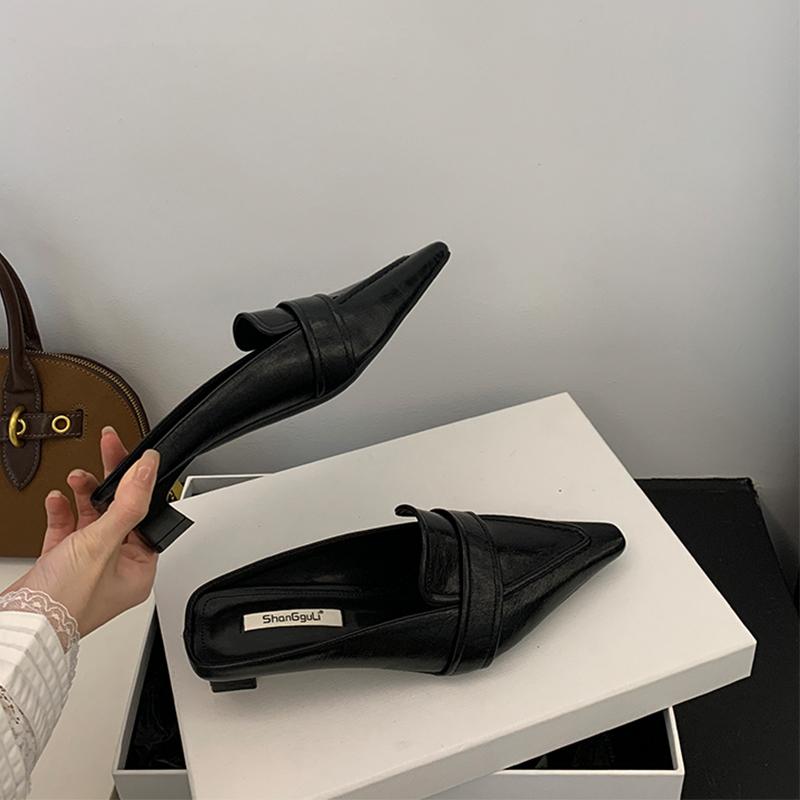 

2025 Женские мюли на плоском каблуке с острым носком, шлепанцы в ретро-стиле, повседневная обувь для платья, новые весенние лоферы, повседневные сандалии Mujer 39 чёрный