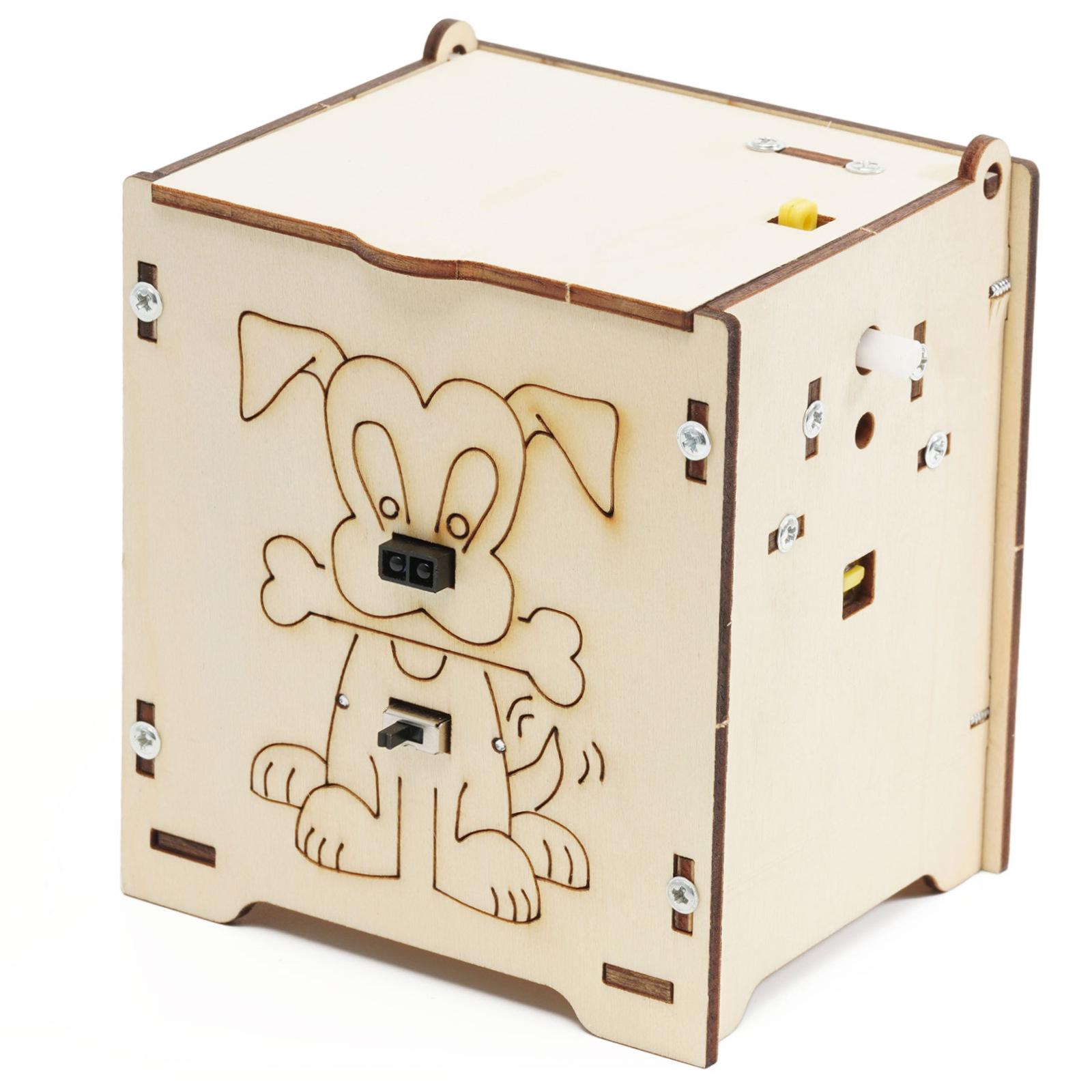 Smart Trash Can with Infrared Sensor - Science Experiment Module for Students