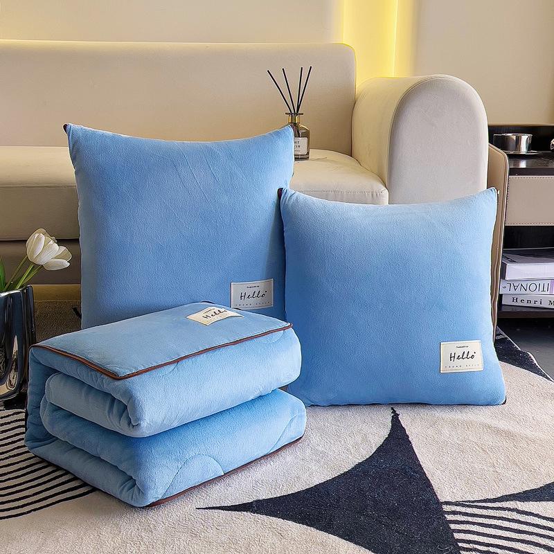 Зимняя флисовая подушка и складной плед 2 в 1 плюшевая подушка из кристального велюра мягкий теплый плед для спальни подарок Pillow 4040cm 2539₽