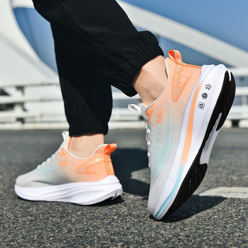 2025 Large Size Marathon Running Shoes Men's and Women's Outdoor Aerobic Running, Light and Breathable, Student Body Test Running Shoes