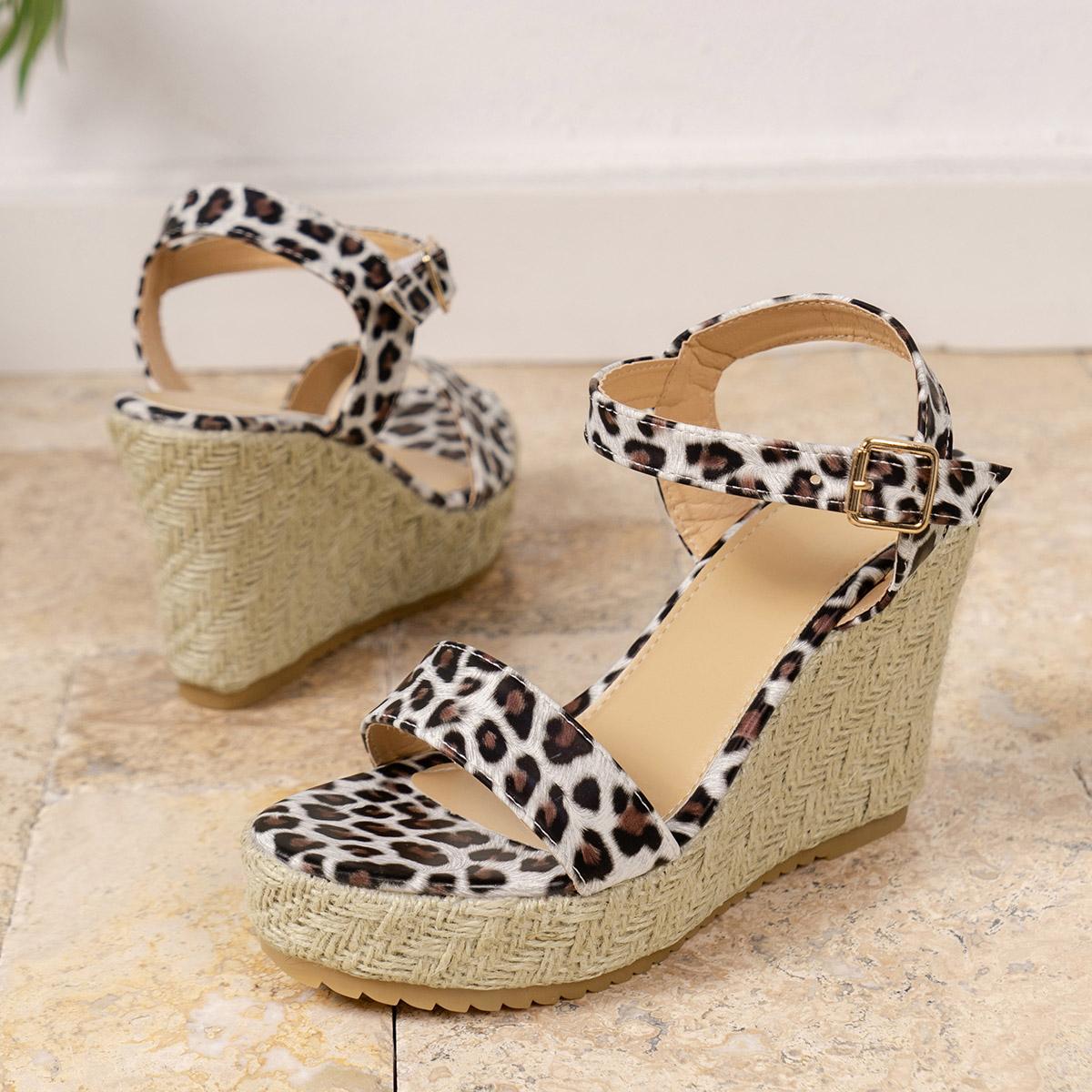 

Женские сандалии с открытым носком, модные новые модные большие размеры, нескользящие женские сандалии на танкетке и платформе из пеньковой веревки на платформе 42