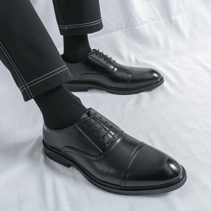 Fashion Trendy British Oxford Men's Wedding Suit Classic Retro Leather Men's Business Formal Shoes Rubber Sole