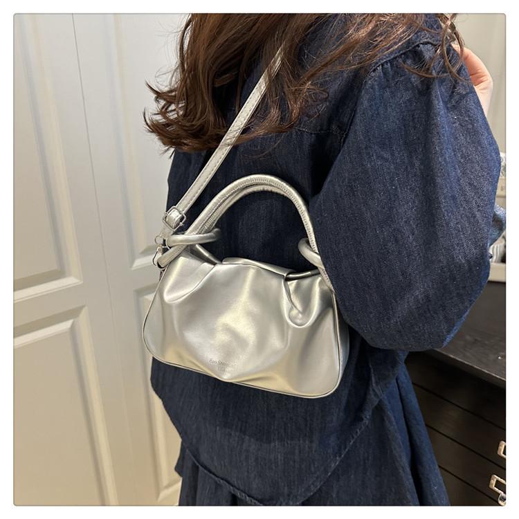 Chic Minimalist Pleated Faux Leather Shoulder Bag, Women's Small Crossbody Handbag with Magnetic Snap Closure, Trendy Daily Commute Tote