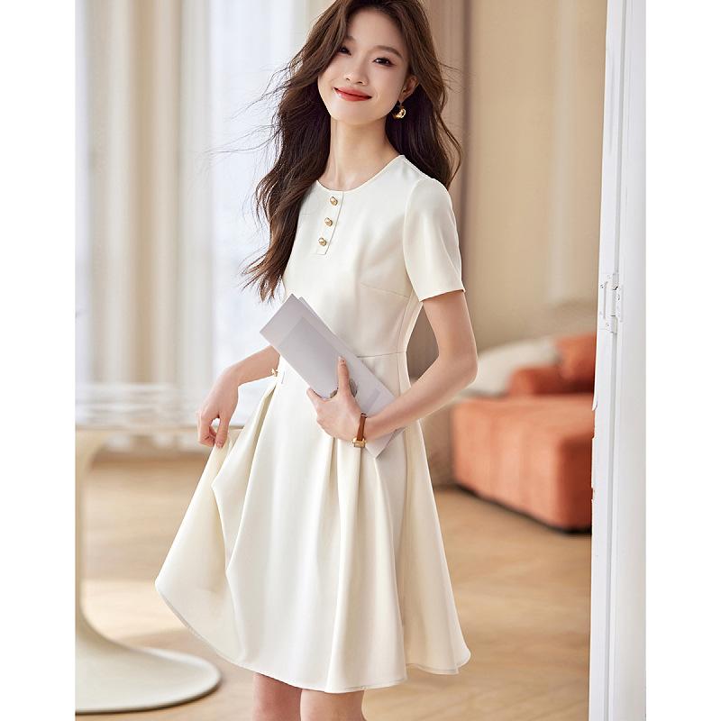 

Летнее женское платье 2025 года, новое однотонное, темпераментное, аккуратное, плиссированное, элегантное, средней и длинной длины платье 2XL