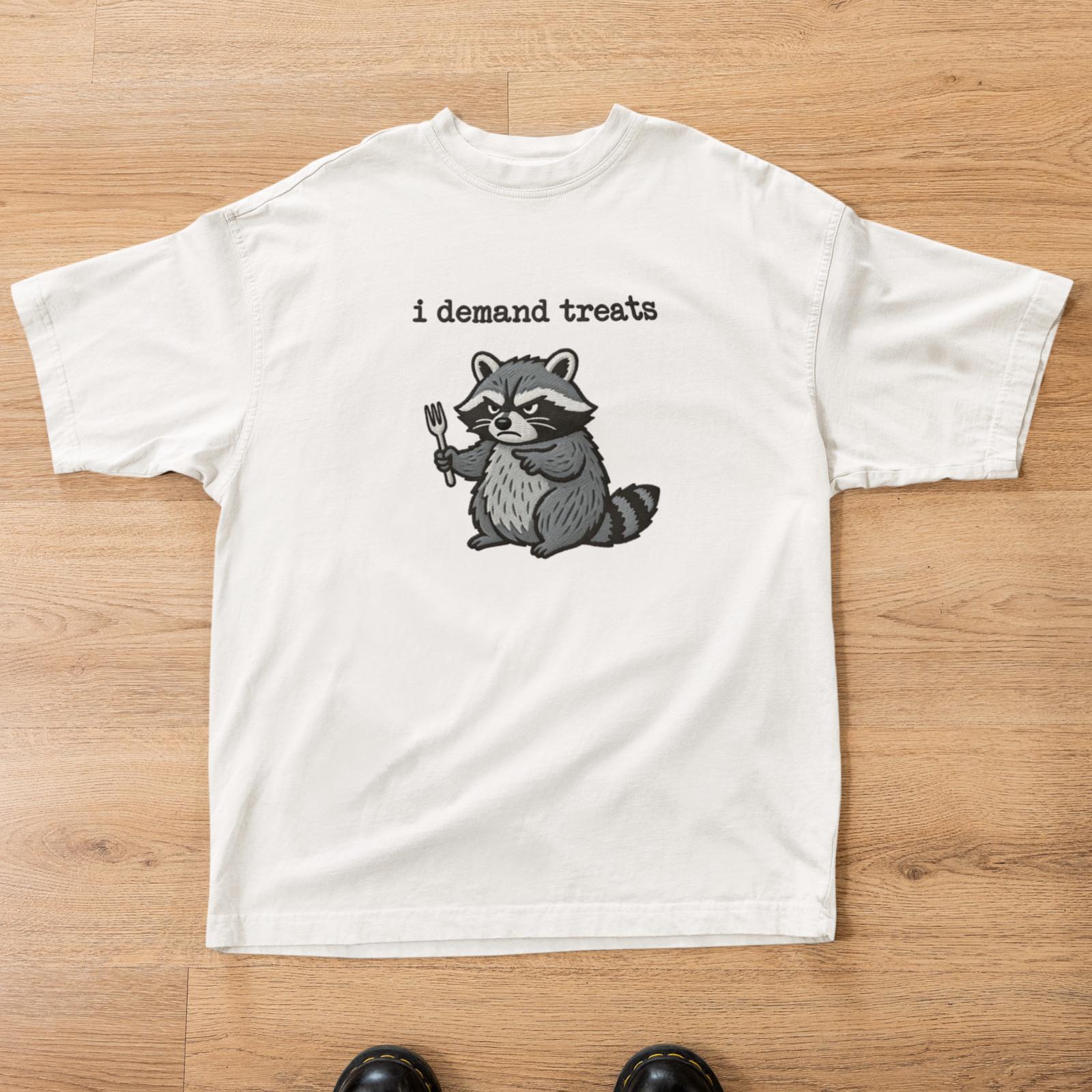 I Demand Treats Raccoon T-Shirt Funny Trash Panda Meme Tee L