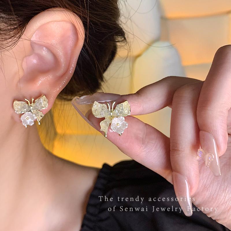 Summer Super Fairy Crystal Butterfly Earrings Female Ins Wind Fairy Stud Earrings Korean Ears