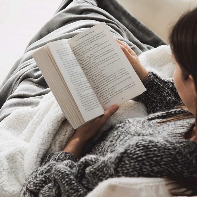 Einfarbige Winterdecke aus Lammwolle, verdickte Steppdecke, doppelte Flanelldecke, Schlafzimmer