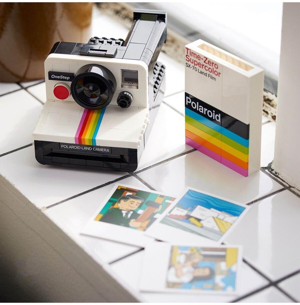 LEGO конструктор Ideas – Polaroid OneStep SX – 70 Instant Camera (21345)