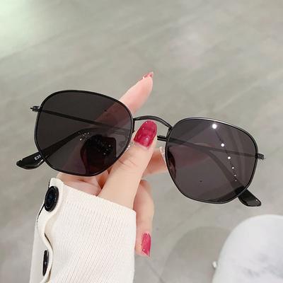 Occhiali e accessori – Occhiali da sole