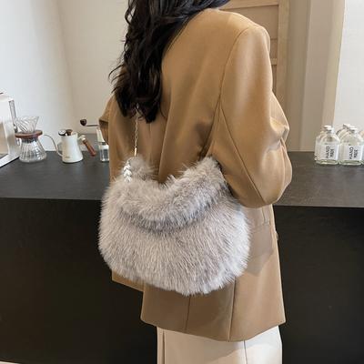Autumn Soft Plush Small Milk Bag 2025 New Bag Portable Commuter Versatile Wool Bag Messenger Bag Female Only