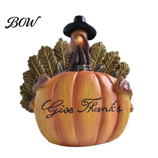 Rustic Farmhouse Fall Decor Autumn Harvest Figurine Ornament, Decorative Resin Statue, Turkey/Scarecrow/Pumpkin Retro Pastoral Style Ornaments