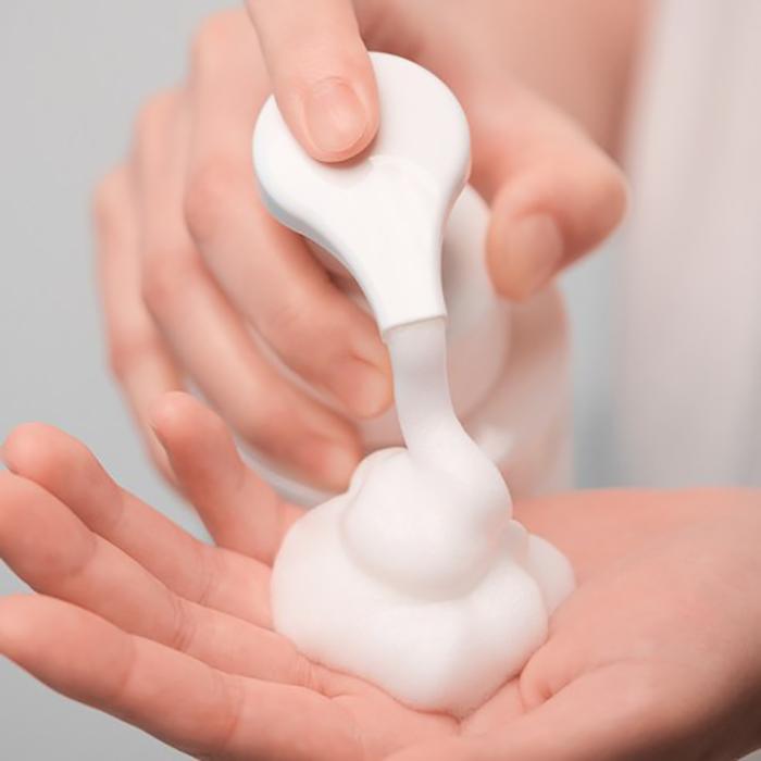 HAPPY BATH PH4.5 Mildes Beifuß Intimwaschgel 250g – Sanftes Gel & Weicher Schaum für die Tägliche Intimhygiene, Koreanisch