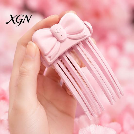Heated Hair Comb Electric Volume Clip, 2 Heat Settings Volumizing Styling Accessory Rechargeable Root Lift Bangs for Fine Flat