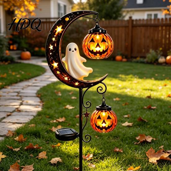 Atmospheric Porch Decoration for Halloween Solar Metal Garden Stake Light Auto On/Off Crescent Moon Black Cat with Hanging Powered Night Decor