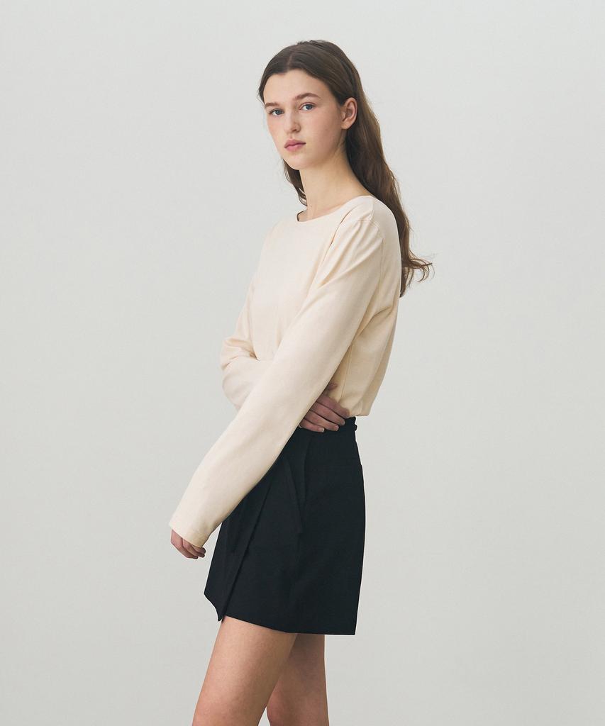 Deuloupisumeon Supima Silket Boat Neck Long Sleeve T-Shirt [Beige]