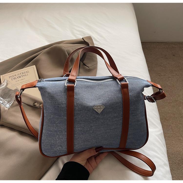 Casual handbag women's summer new simple and popular fashion shoulder bag messenger bag commuter bag