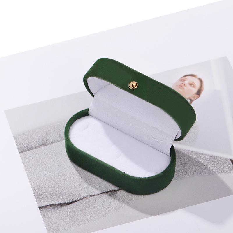 Elegant Jewelry: Earrings, Bracelets, Necklaces, Rings, Gift Boxes, Cultural & Luxury Gifts