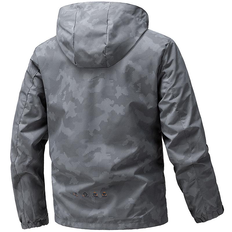 Men's Trendy Camouflage Windbreaker: Spring/Autumn Loose Fit Jacket with Detachable Hood for Casual or Workwear.