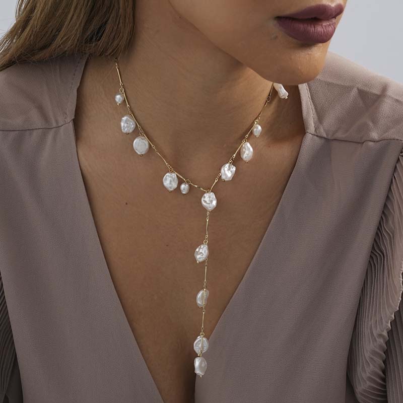 Vintage White Imitation Pearl Tassel Necklace For Women Punk Metal Irregular Long Chain Necklace Wedding Jewelry Gifts