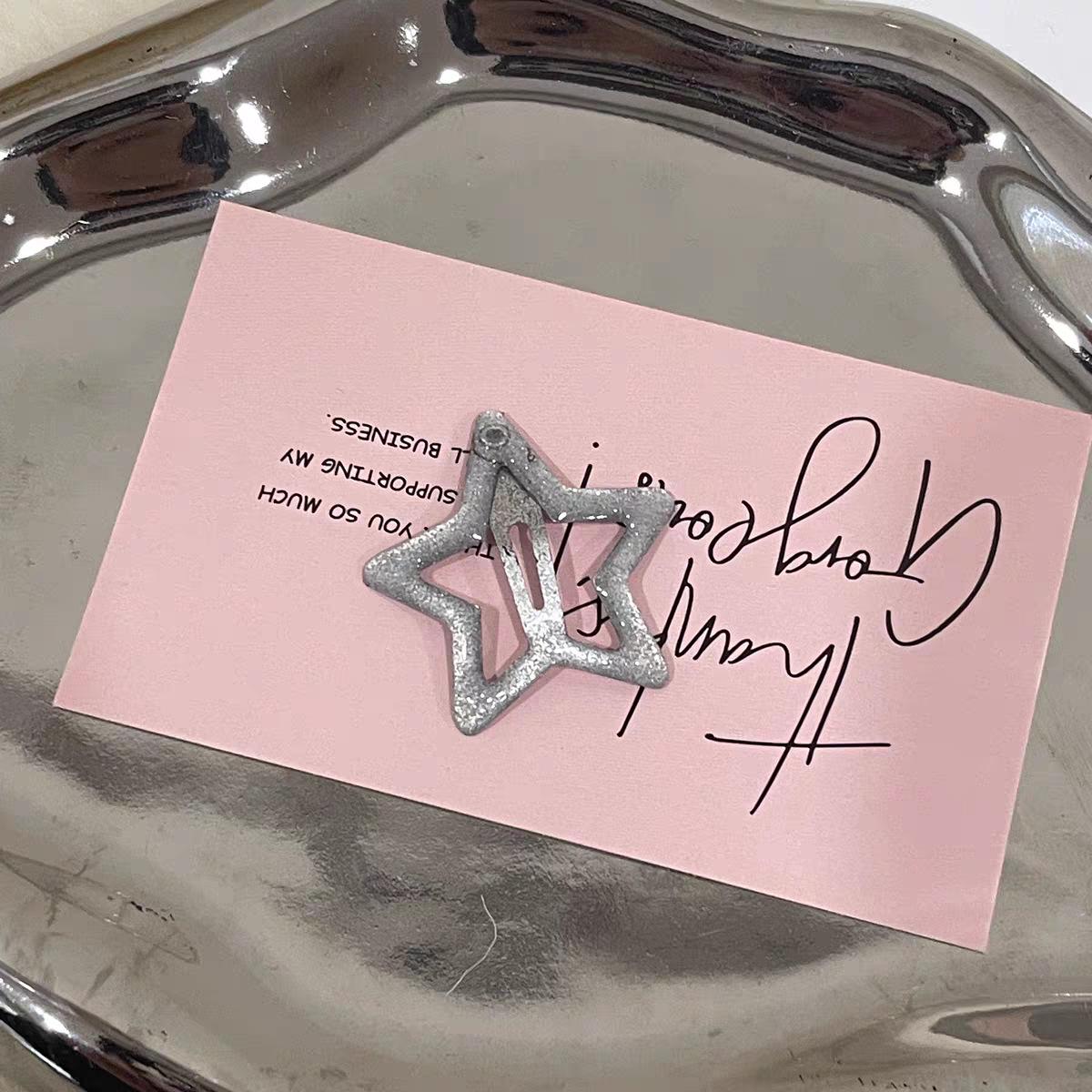 

Заколка для волос Galaxy Mystique Star BB: Милый и классный аксессуар для женщин с боковой челкой