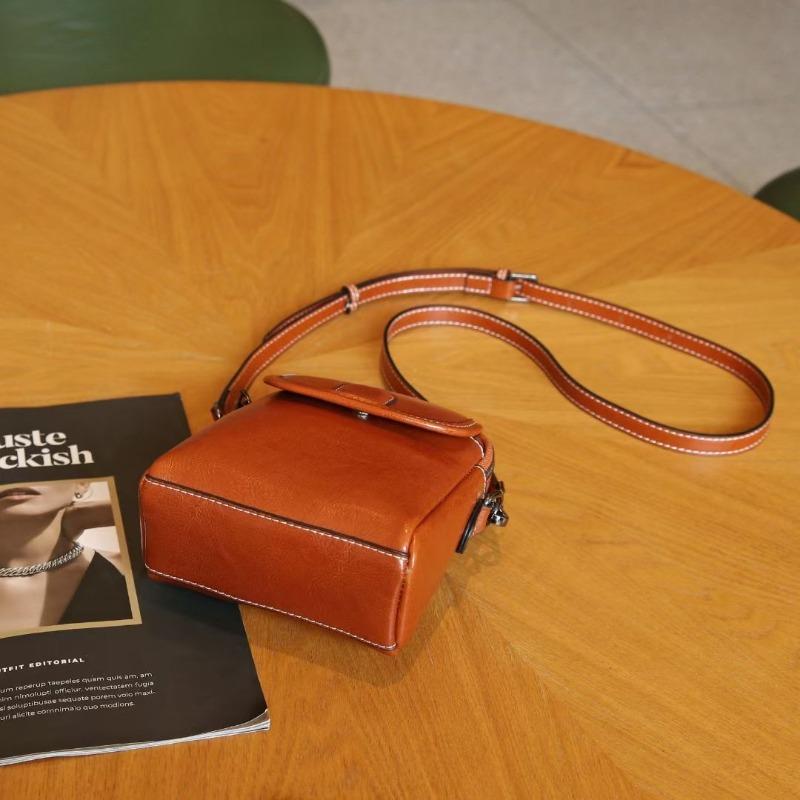 Leather women's bag new shoulder small bag trendy women's mobile phone bag soft leather versatile messenger bag