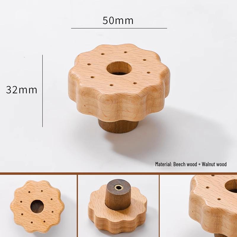 Solid Wood Cartoon Drawer Pull Knob for Children's Room