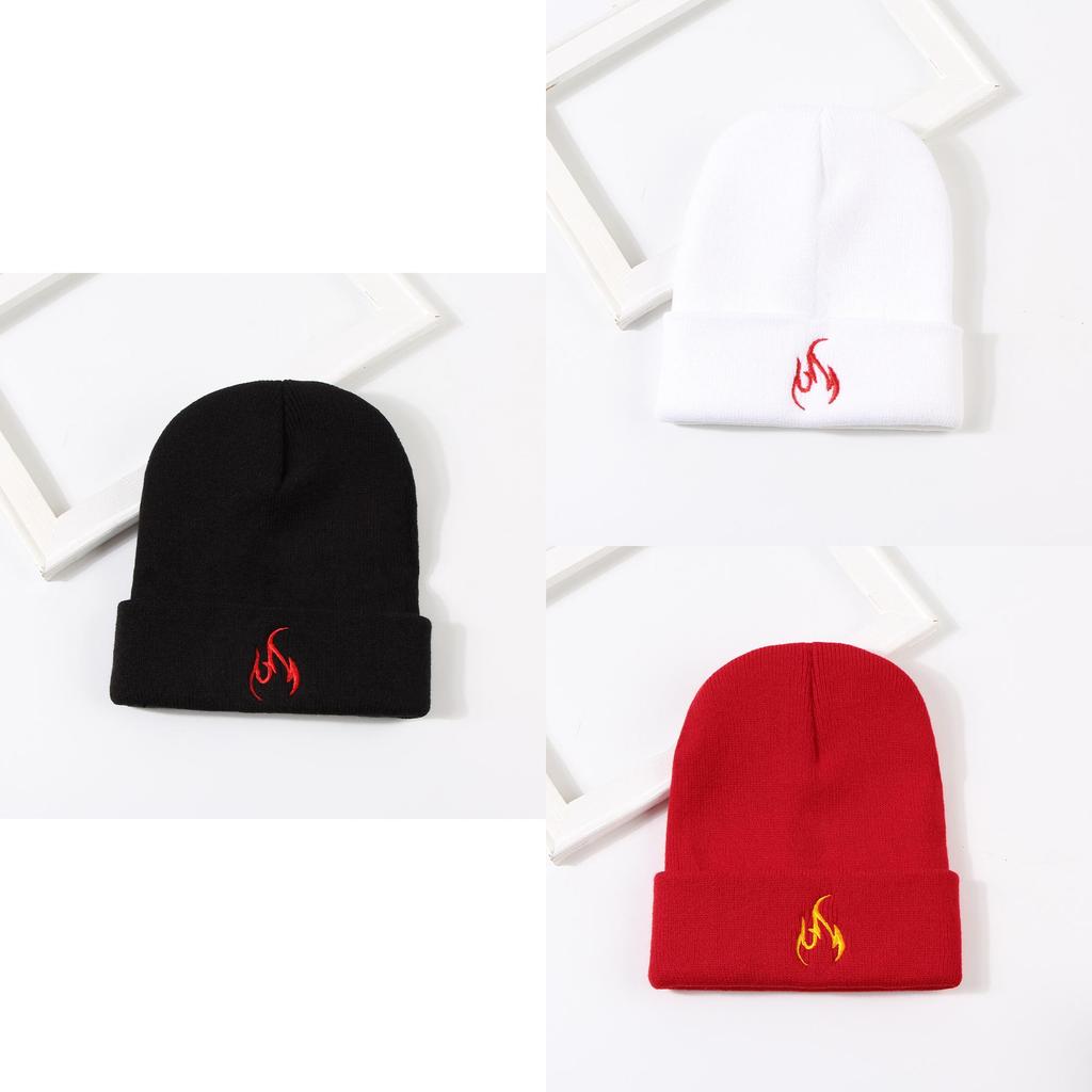 New Fashion Flame Embroidery Warm Knitted Hat Winter Couple Ear Protection Beanie