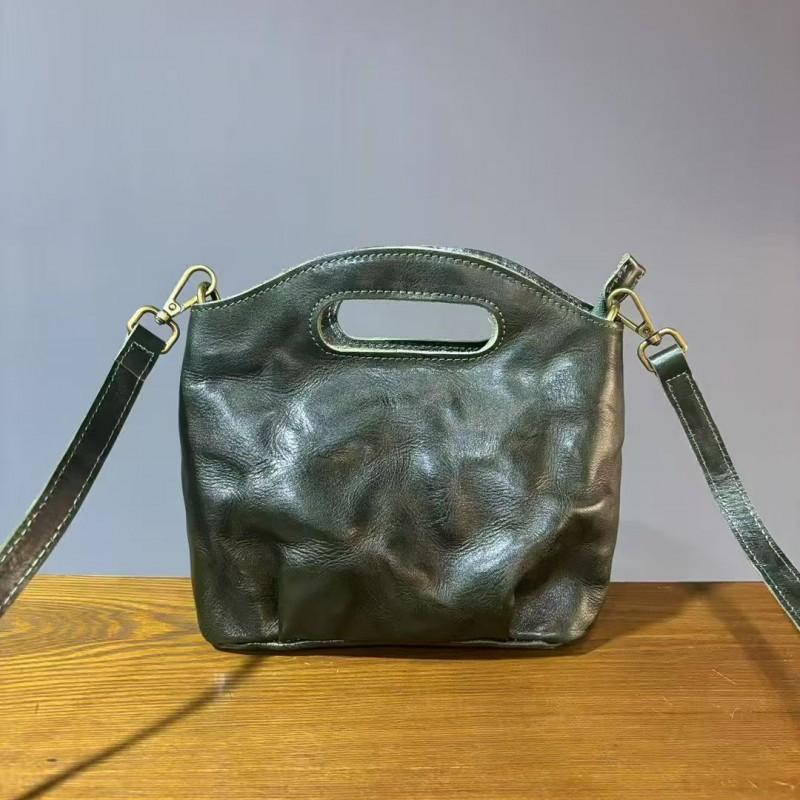 Fashionable Women's Bag Retro Style Leather Bucket Commuting Crossbody Handbag