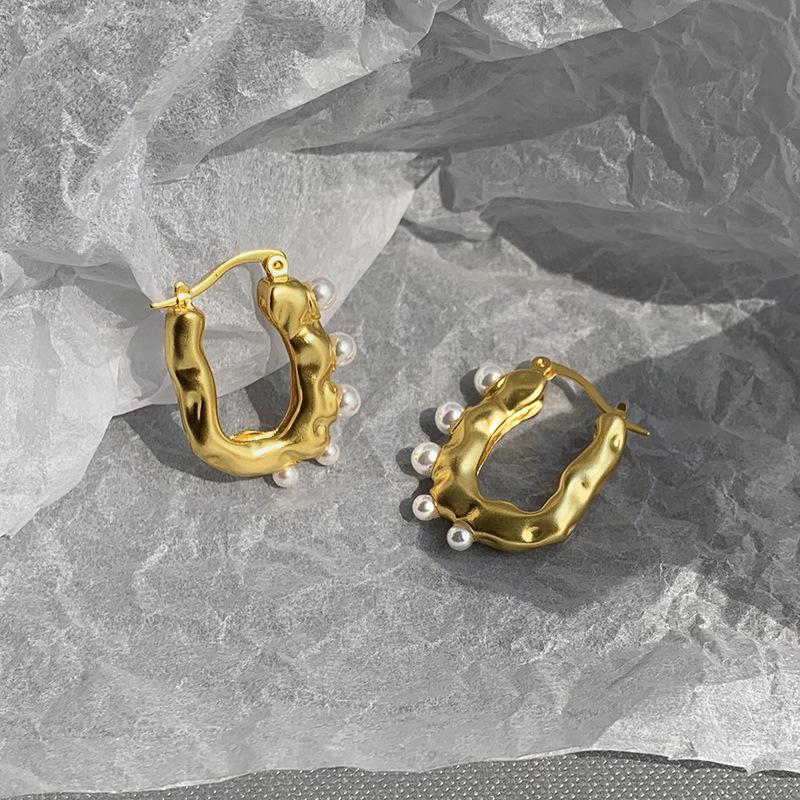 Vintage Gold Pearl Earrings Fashion Senior Sense Simple Design Women's Birthday Party Gift Ear Jewelry