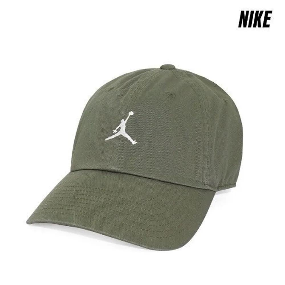 Club Unstructured Curve Bill Cap (HQ1963-222) Options