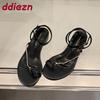 Fashion New 2025 Fashion Metal Chain Footwear Shallow Women Flats Sandals Shoes Round Toe Ladies Flats Sandals Shoes Female Flip Flops