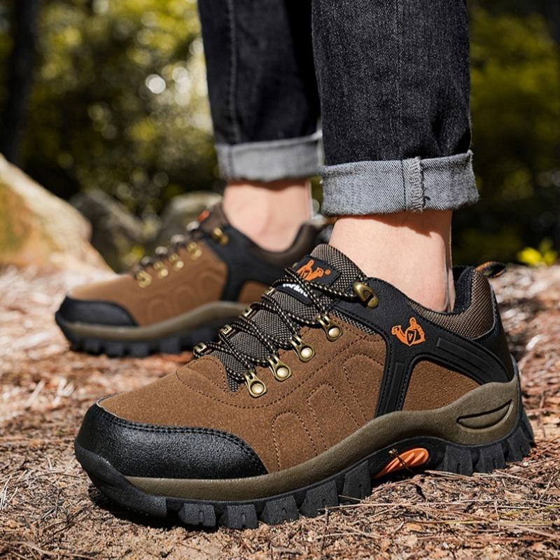 Couple Hiking Shoes Outdoor Non Slip Climbing Shoes Outdoor Trekking Sneakers Wear-resistant Desert Shoes Men's Hunting Footwear