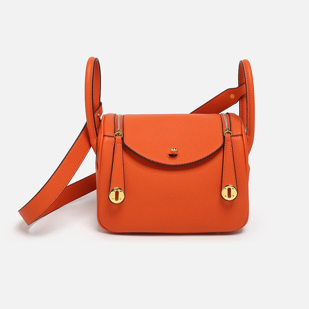 Lindy 2025 Spring/Summer Pillow Bag: Trendy One-Shoulder Crossbody & Handheld Doctor Bag for Women