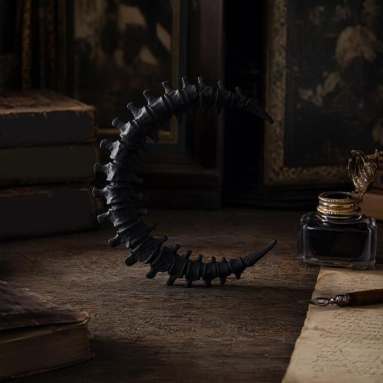 Spine Moon Ornament, 3D Printed Dark Atmosphere Wall Piece, Lightweight Desktop Sculpture, Anatomical Detail Halloween Decor