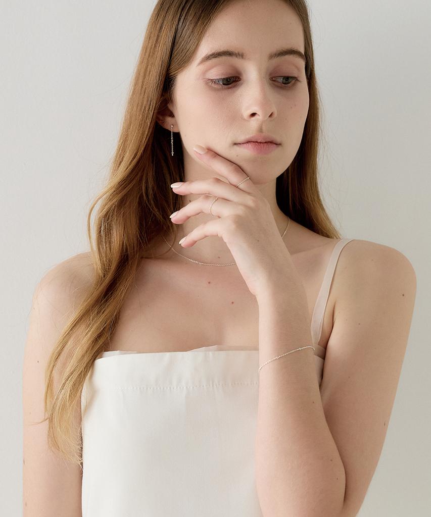 Aphrose Behind Logo Pure Dots Pendant Asymmetrical Earrings