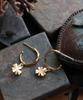 Iris Memory-Hope Happy Clover No. 14 Earrings - Gold White