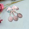 DIY Brosche Hochzeitsanhänger Drei Spitzenrahmen Ovales Glascabochon Fotorahmen mit Anhänger Geeignet für Feiertags-Bastelarbeiten