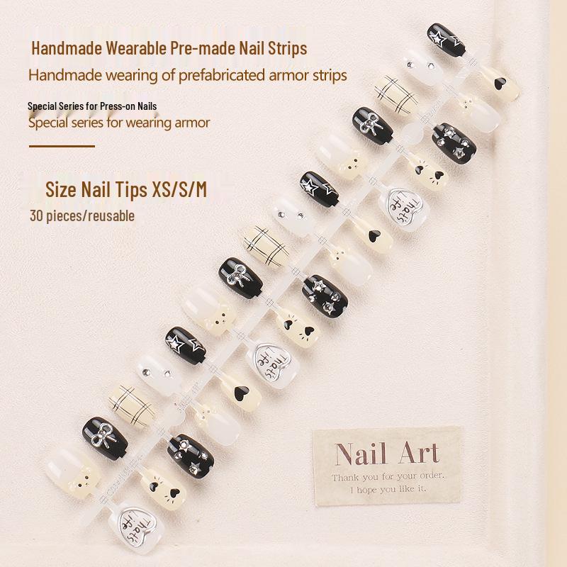 

Luxury Fall/Winter Cartoon Heart Finish Nail Art Sets Glue Model