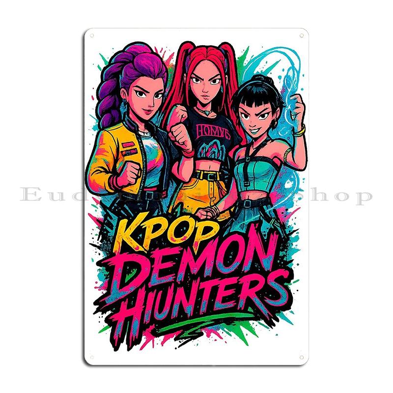 Анимированные K-pop фильмы 2025 Логотип Мюзикл Фанаты K-pop Охотники на демонов X Героические позы Группа Металлическая табличка Настенная роспись с персонажами Жестяная табличка Постер 40x30cm
