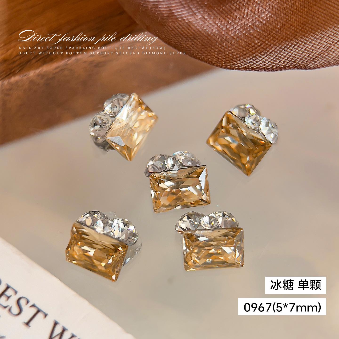 

Maillard Zircon Nail Stacking Jewelry Sparkles Caramel Champagne Pigeon Egg Rock Sugar Ball