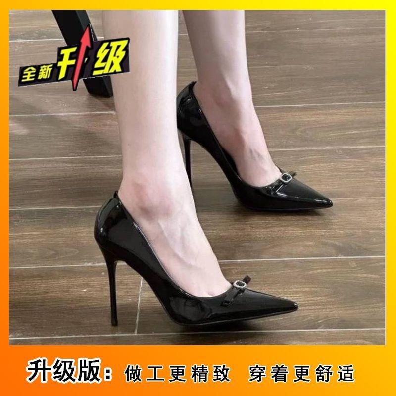 

Niche pointed head shallow mouth rhinestone bow thin heel high heels 2024 new sexy black patent leather single shoes women 34
