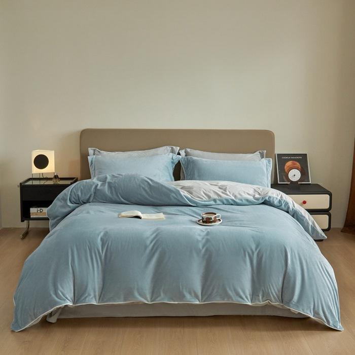 Light Luxury High-End Thickened Milk Fleece Four-Piece Set, Warm Coral Fleece Quilt Cover, Anti-Static Bed Sheet Three-Piece Set
